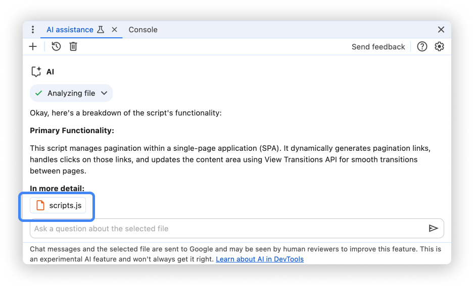 Panneau d'assistance IA avec le fichier de contexte mis en évidence.
